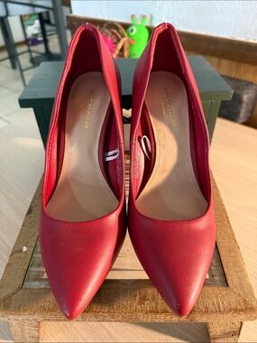 Marc New York Red Leather Pointed Toe Leather Pumps